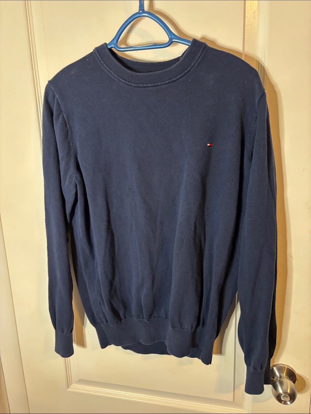 Tommy Hilfiger Classic Navy Crewneck Sweater with Flag Logo Premium Cotton